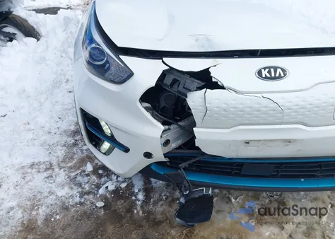 2020 Kia Niro Ev Ex z USA, uszkodzony, nr VIN KNDCC3LG3L5061249